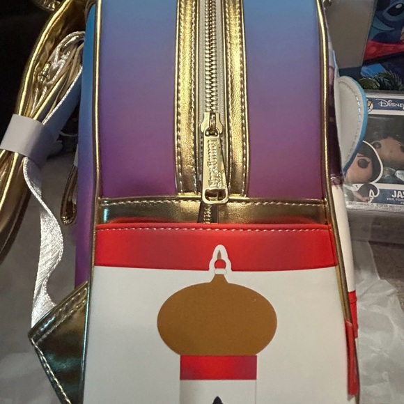 NWT Funko/Loungefly LE 30th Anniversary Aladdin Palace with Jasmine Funko Pop - Picture 3 of 6